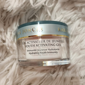 NWOT Karine Joncas‎ youth activating gel